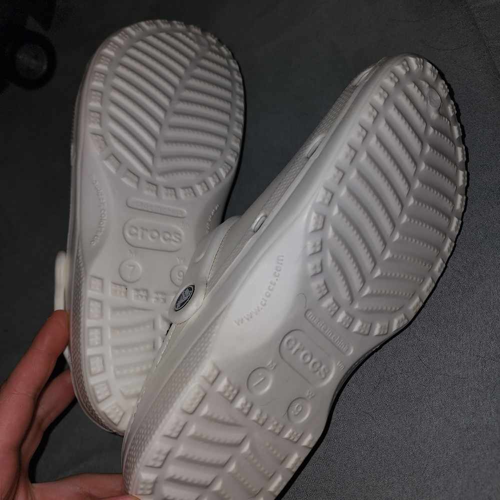Crocs - Picture 3 of 3